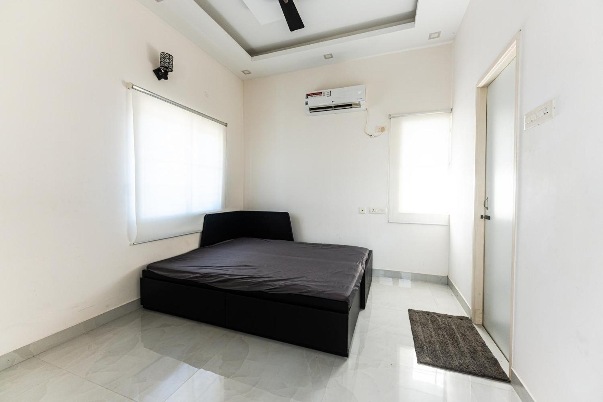 Apartment Luxury 3 Bhk - With Private Terrace