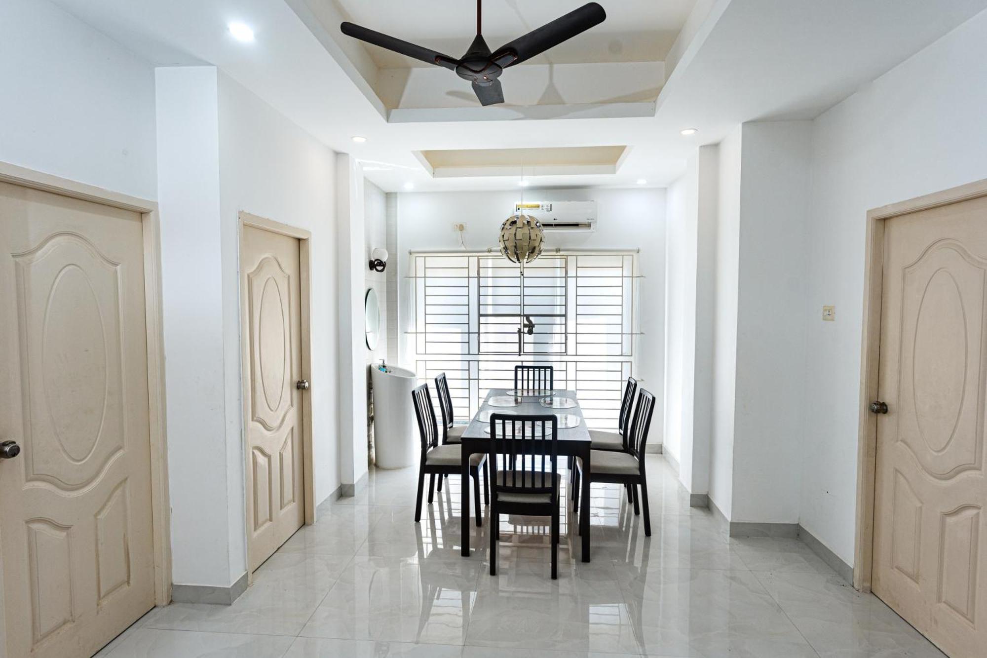 Luxury 3 Bhk - With Private Terrace Apartment